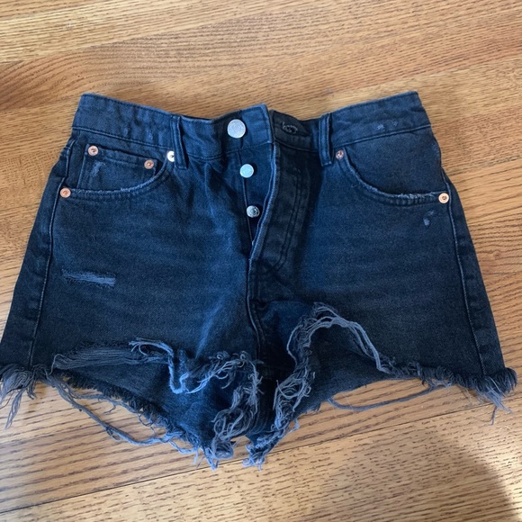 Zara dark grey / black shorts - Picture 4 of 4